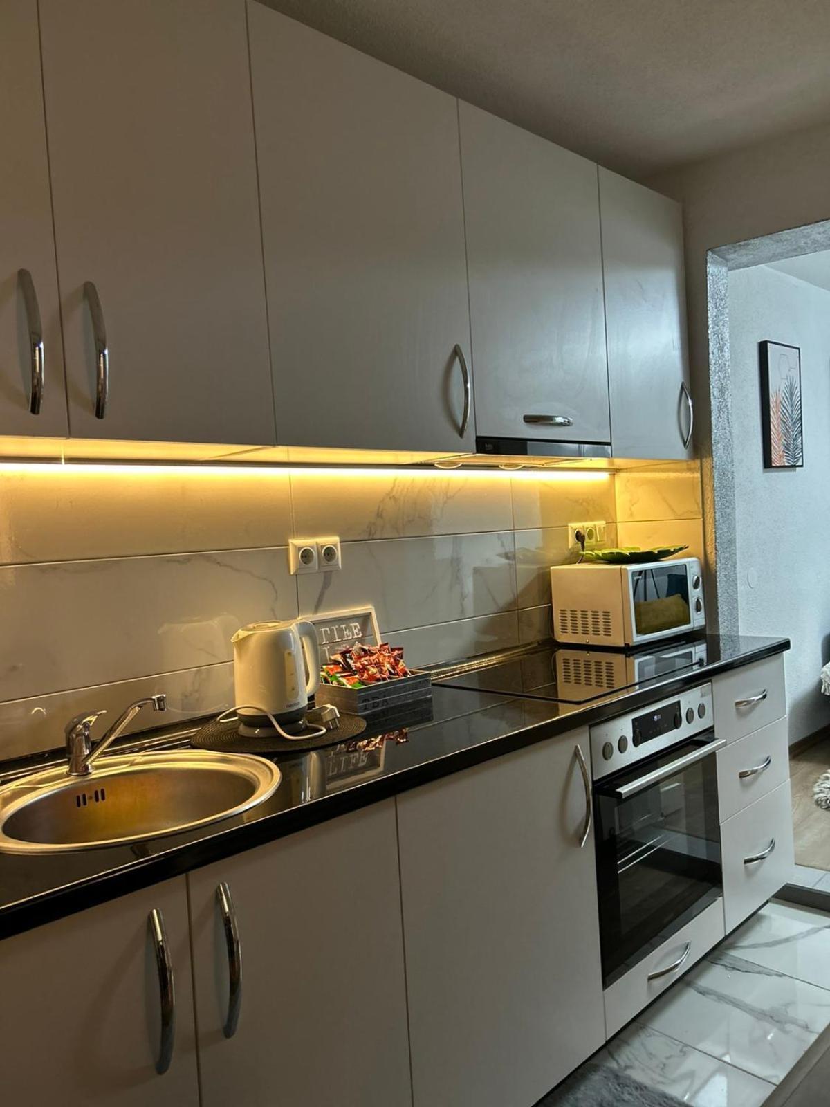 סראייבו Apartman Hana מראה חיצוני תמונה